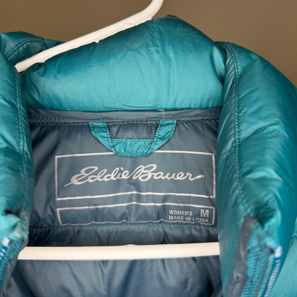 Eddie Bauer Women's Blue Quilted Vest - Picture 3 of 3